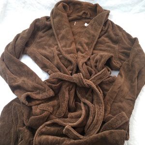 Spa Robe, Size L. Used w/ imperfections